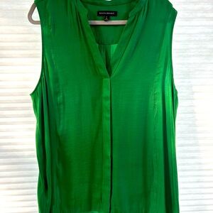 Banana Republic sleeveless blouse